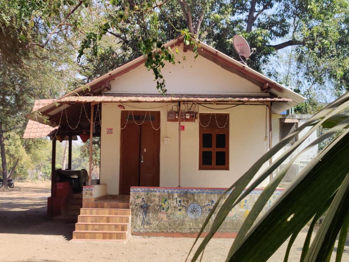 Kamat Cottages Dahanu Exterior foto